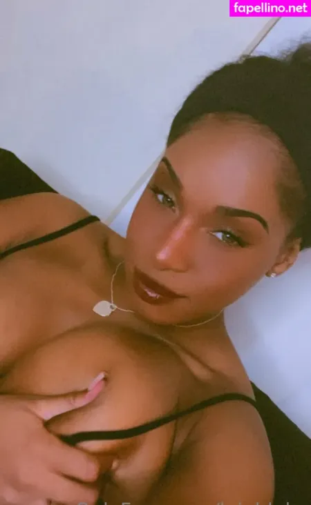 Leilablake OnlyFans Thumbnail #dRLy4XhO4M