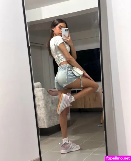 Leilacannno OnlyFans Thumbnail #XdMzp8l0T1