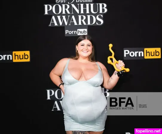 Leilalewisx 4 OnlyFans Thumbnail #ED4sm4YFHZ