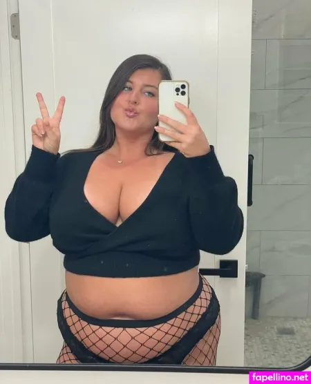 Leilalewisx 4 OnlyFans Thumbnail #QWlFZMeHot