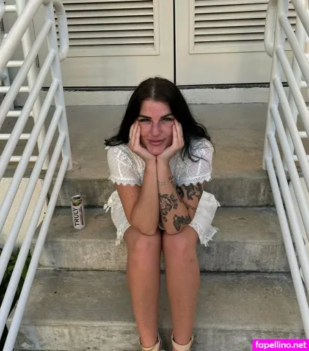 Leilamoorex OnlyFans Thumbnail #B9wmnfCcsg