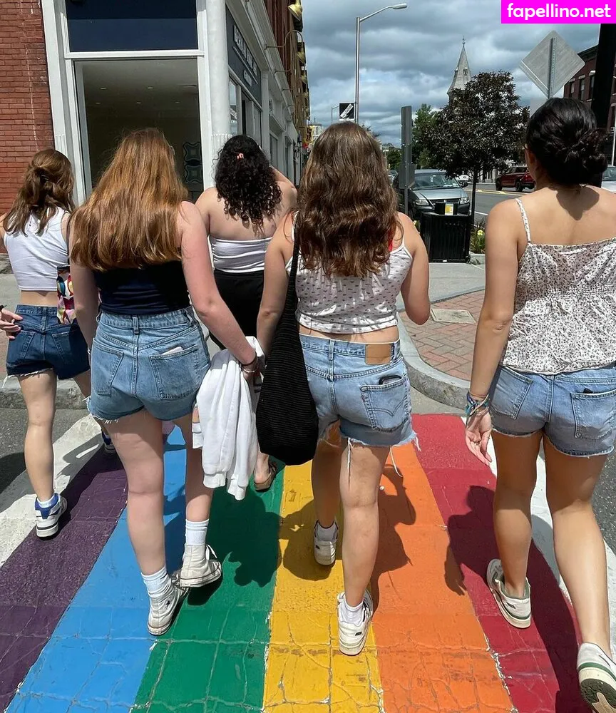 leilaandazalea, leilaniazaleaa Nude Leaked OnlyFans Photo #EE8difdr7p