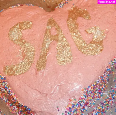 Leilani Azalea OnlyFans Thumbnail #o4vWwOWlVv