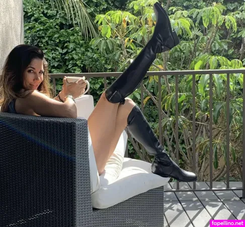 Leilanidowding OnlyFans Thumbnail #bDv6JMw1oH