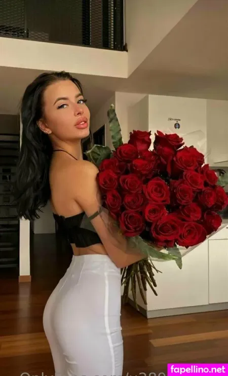 Leilasunny OnlyFans Thumbnail #C9pC7NDGBl