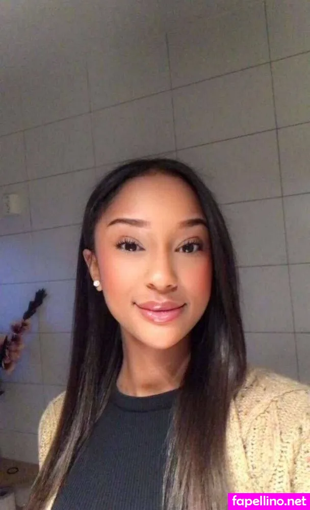 leilaswe, leilaswe0 Nude Leaked OnlyFans Photo #5L10ugYXWi