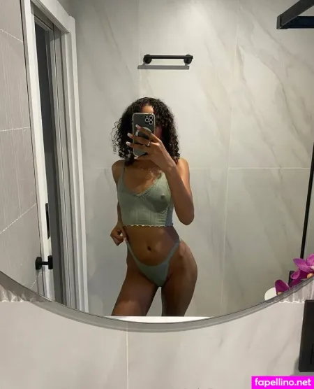 Leilaswe OnlyFans Thumbnail #VBsUX0uB0a