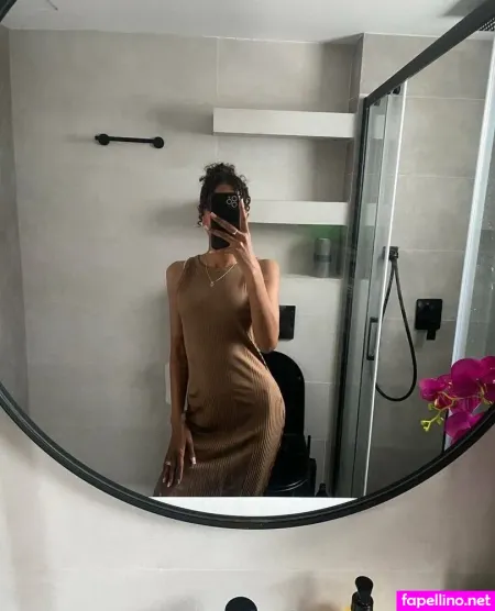 Leilaswe Main Profile Photo