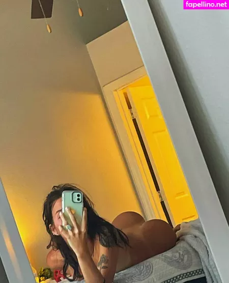 Leilianna Solis OnlyFans Thumbnail #oVCa3AOCxy