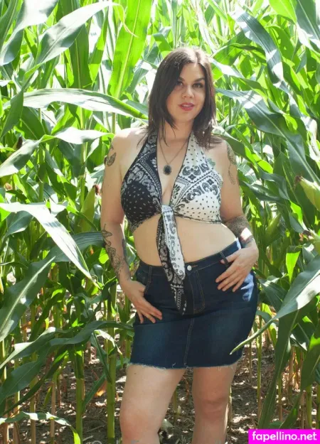 Leiralynn90 OnlyFans Thumbnail #nApW2t64dy