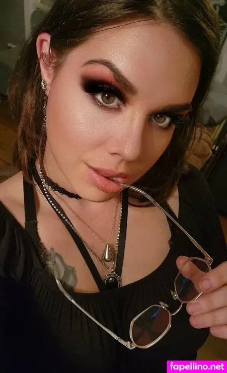 Leiralynn90 OnlyFans Thumbnail #zmBfNtbZtU