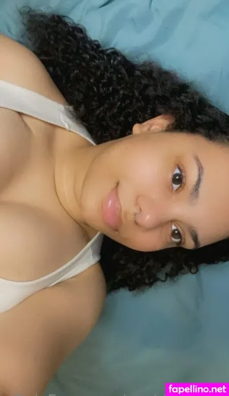 Lelabeanx OnlyFans Thumbnail #P4760emfWV