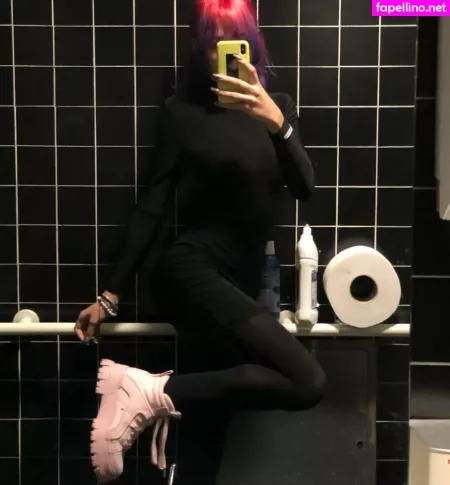 Leliloo OnlyFans Thumbnail #48D77FXAyq