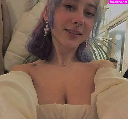 Leliloo OnlyFans Thumbnail #9uvLng5RwI