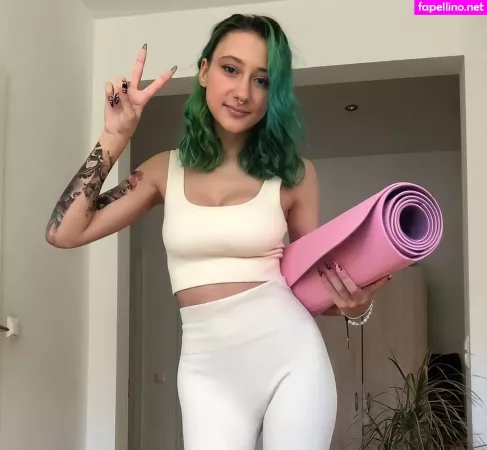 Leliloo OnlyFans Thumbnail #chGSvOh6VE