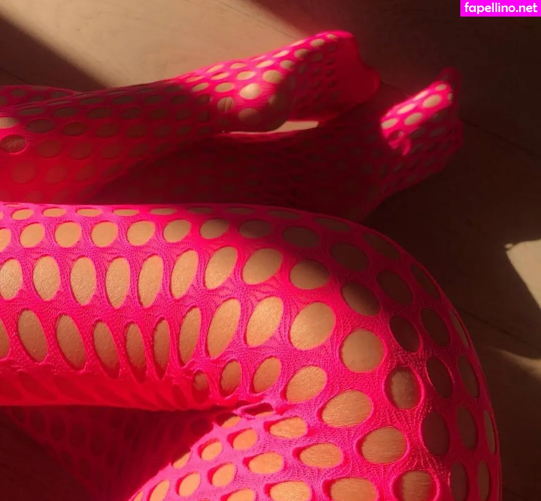 leila.moooooooon, leliloo Nude Leaked OnlyFans Photo #dssOiorLiS