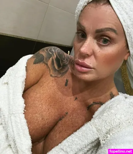 Lella Montagna OnlyFans Thumbnail #aq1svUDJGu