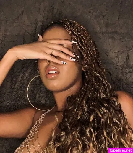 Lelle OnlyFans Thumbnail #NIf0WM5g2K