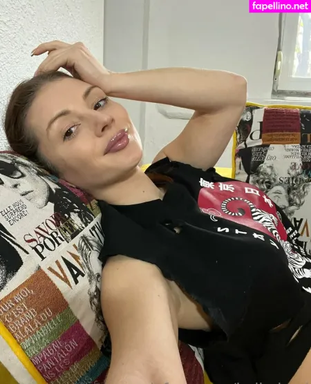 Lelyamult OnlyFans Thumbnail #OiAMXtT6Tl