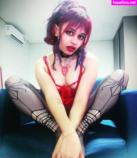 Lemonqueendom OnlyFans Thumbnail #HII5vPCAW2