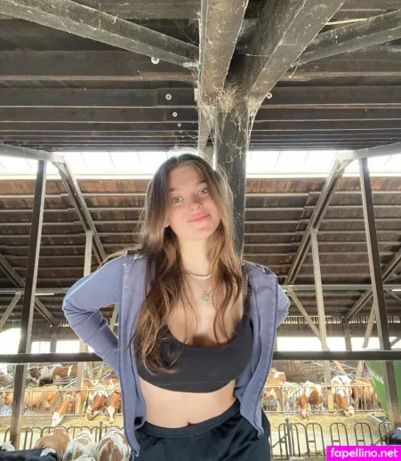 Lena Hummel OnlyFans Thumbnail #qpCMSYp5cG