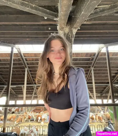 Lena Hummel OnlyFans Thumbnail #uXqCATEGlx