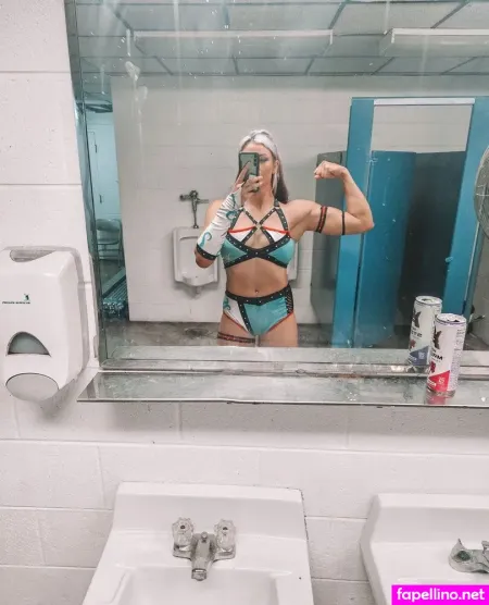 Lena Kross OnlyFans Thumbnail #k1Ukuwg6kn