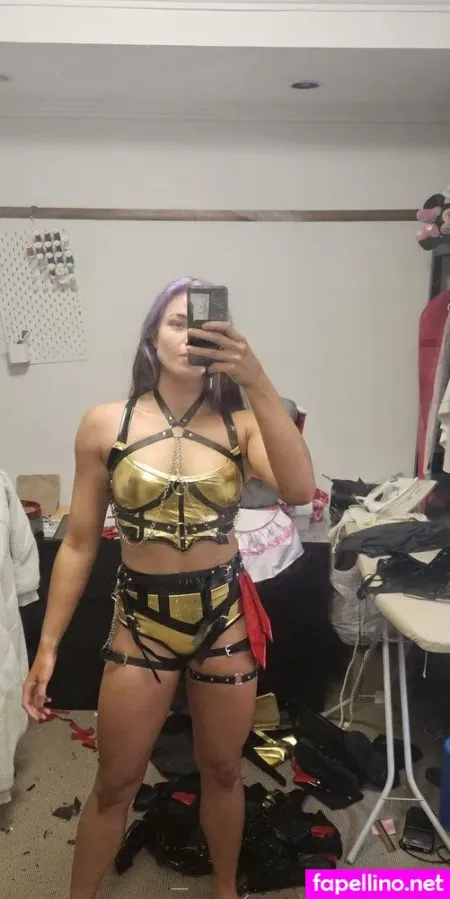 Lena Kross OnlyFans Thumbnail #npyt4zGSax