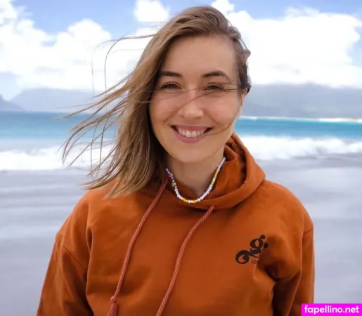 Lena Kupke OnlyFans Thumbnail #COTFCgeeMt