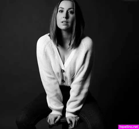 Lena Kupke OnlyFans Thumbnail #DkcFlD8LCf