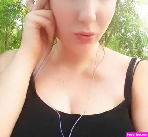 Lena Leyman OnlyFans Thumbnail #yY6LfzWBV5