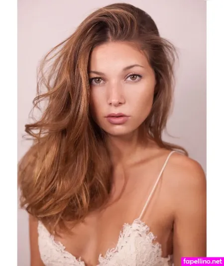 Lena Meckel OnlyFans Thumbnail #o7CaRGjS11