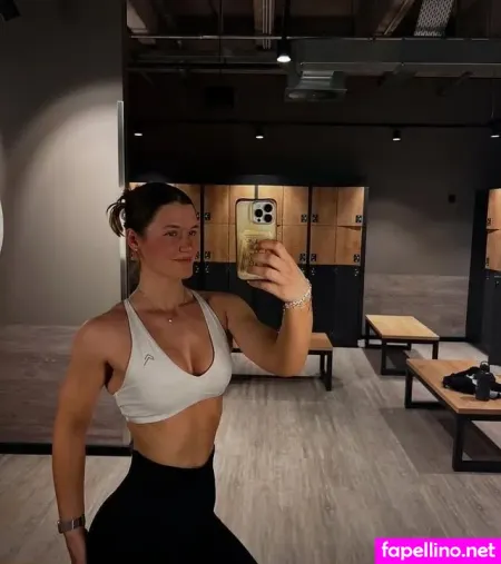 Lena Mks OnlyFans Thumbnail #KAsHBAvOZA