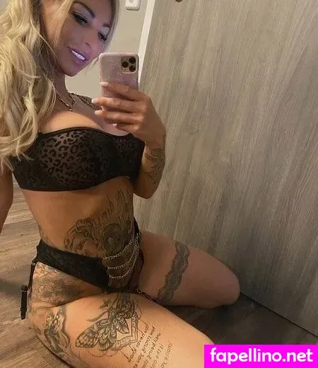 Lena Muellerofficial OnlyFans Thumbnail #UsnaqC5y63