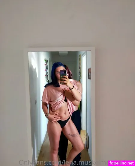 Lena Muskelmenschlein OnlyFans Thumbnail #tqr7Cakafx
