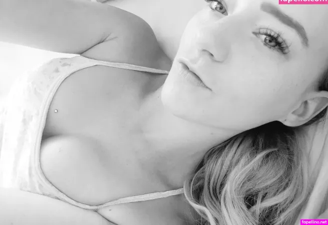 Lena Pilati OnlyFans Thumbnail #k2zZmekvn0