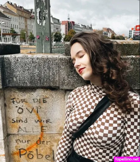 Lena Schilling OnlyFans Thumbnail #LuVQzAO0fJ