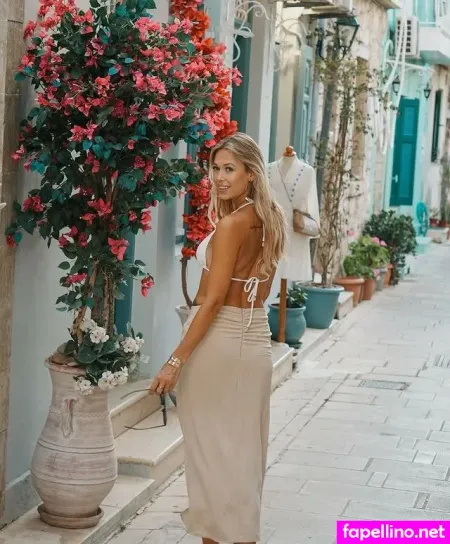 Lena Schwender OnlyFans Thumbnail #4LYnFZ2jBA