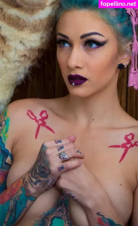 Lena Scissorhands OnlyFans Thumbnail #J1xrxNQnJS