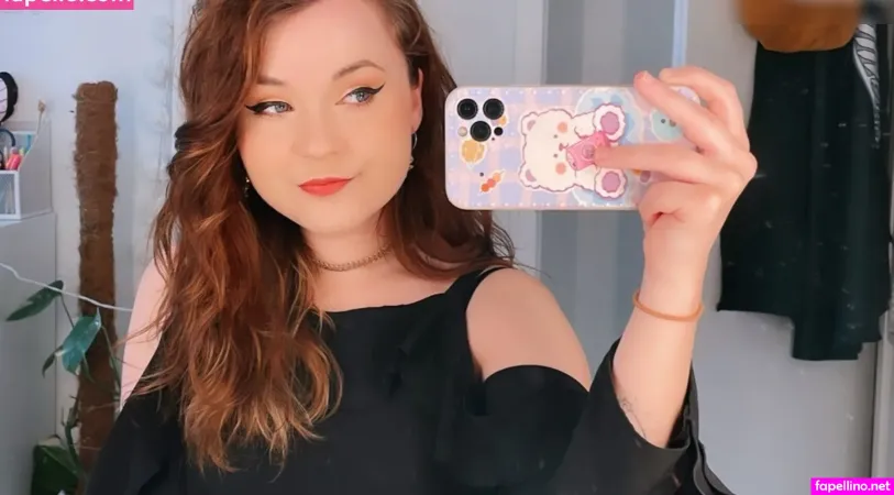 Lena Vanille OnlyFans Thumbnail #4qmnPuGNSy