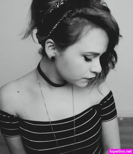 Lena Vanille OnlyFans Thumbnail #ifTx5kTEel