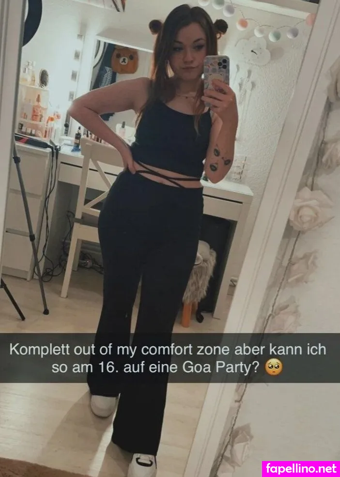 sarahtoninx9_ Nude Leaked OnlyFans Photo #it8AxJy8w6