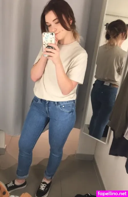 Lena Vanille OnlyFans Thumbnail #sll6sp9AqM