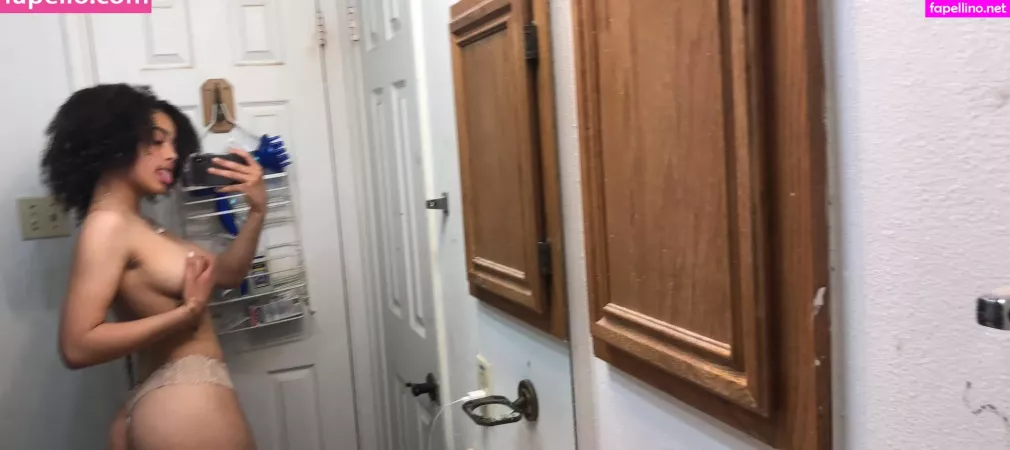 Lena420 OnlyFans Thumbnail #TrdmG01Qub