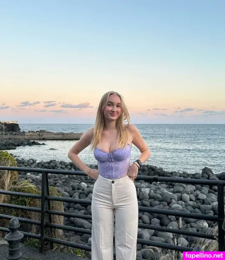 Lenaahdl OnlyFans Thumbnail #1nt2xp9oif