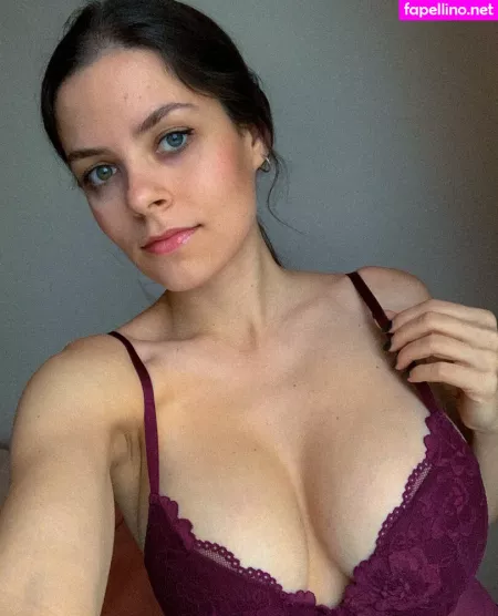 Lenabartos OnlyFans Thumbnail #uJNRyDsFvo