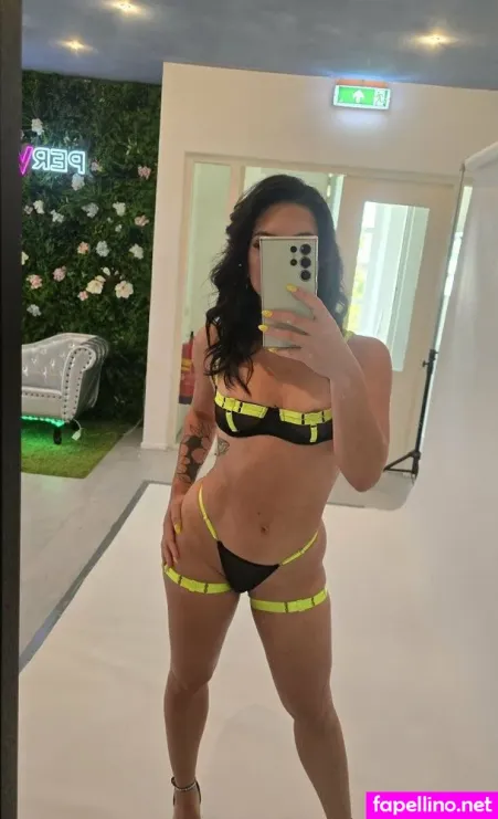 Lenacoxx OnlyFans Thumbnail #8ydeFF5L6i