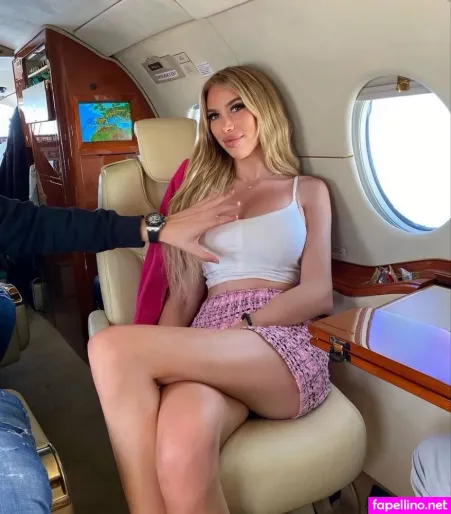 Lenaeloui OnlyFans Thumbnail #a0LdSVq22H