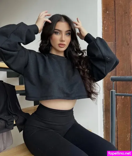 Lenaglams OnlyFans Thumbnail #DbwNRV1lGa