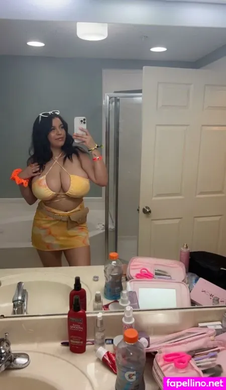 Lenajugs OnlyFans Thumbnail #Kh6JzZTEzf